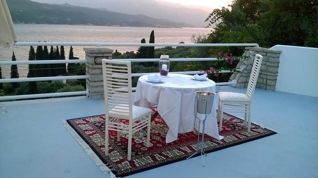 Scorpios Hotel & Suites Đảo Samos Phòng bức ảnh